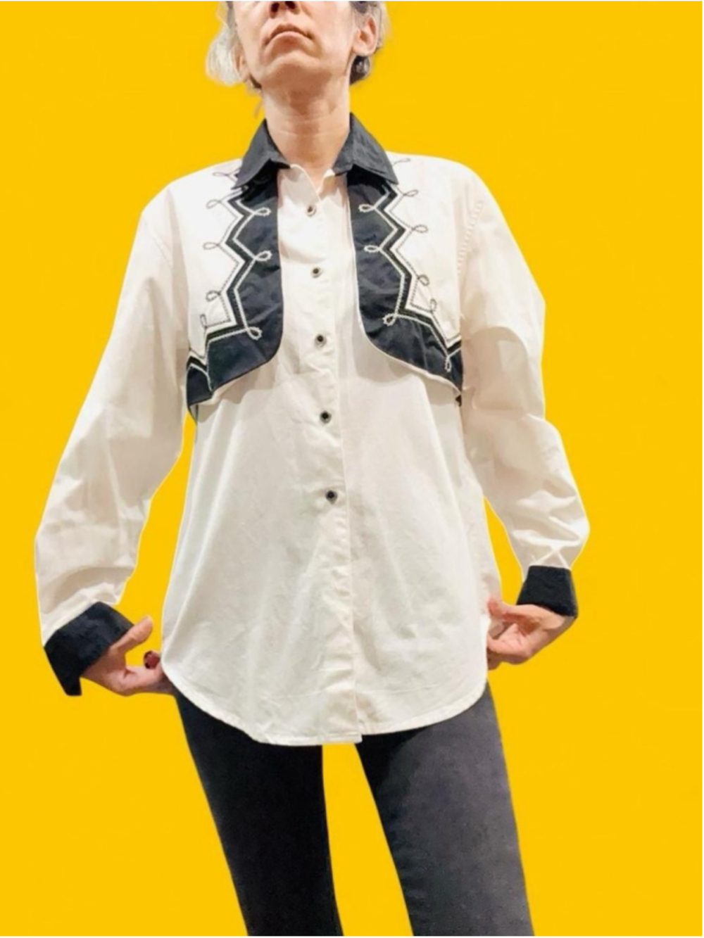Wrangler Western Wear Black White Embroidered Cowboy Shirt Women’s Medium